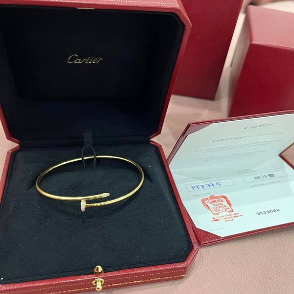 Cartier Juste un clou bracelet with diamonds - Picture 3 of 4